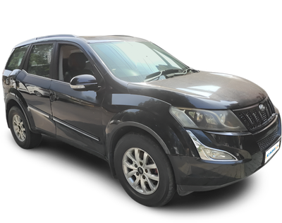 Mahindra XUV500-img